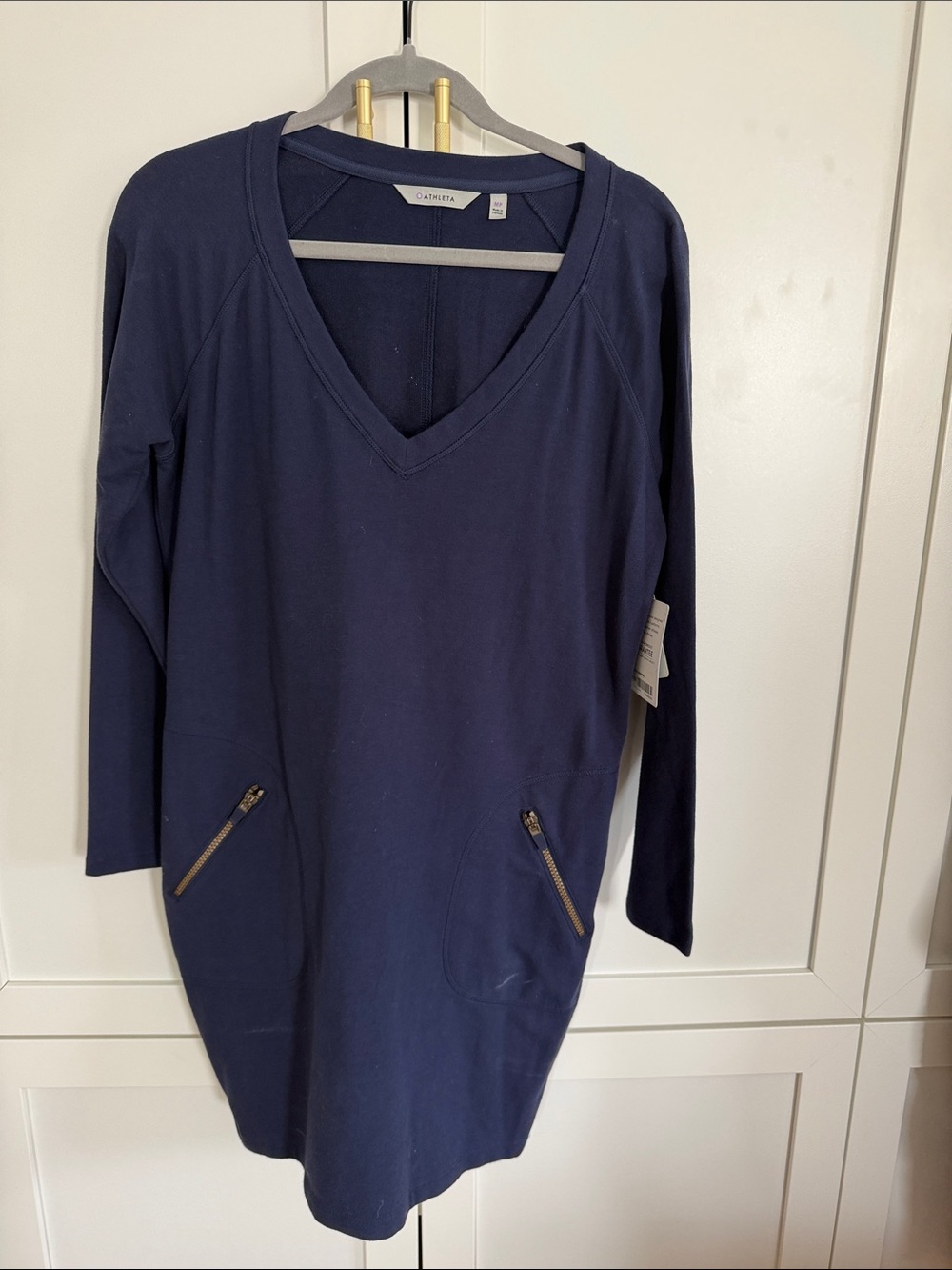 Athleta Navy V-Neck Long Sleeve Tunic Dress with Zip Pockets